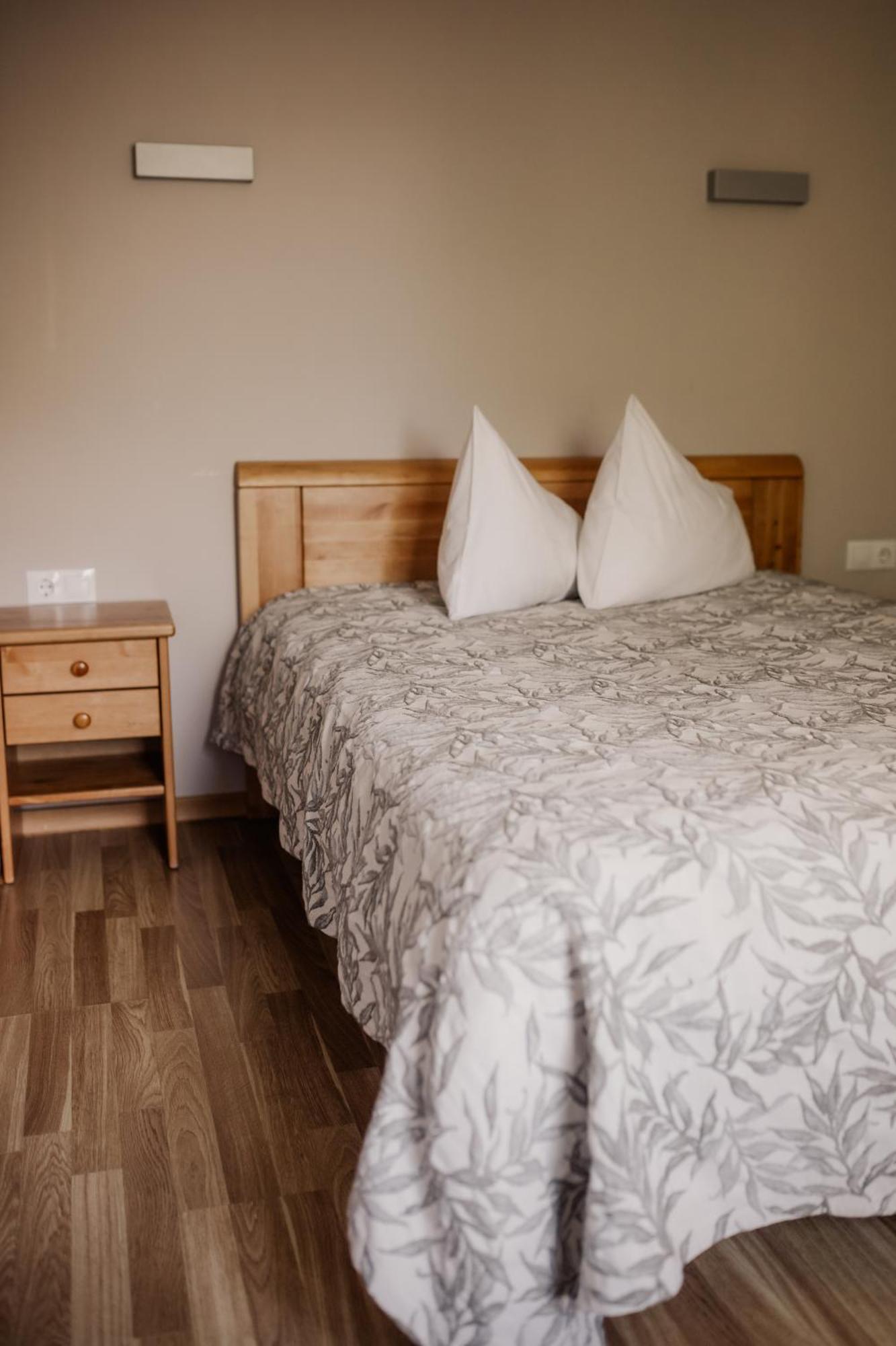 Saules Iela 2A Aparthotel Saldus Eksteriør bilde