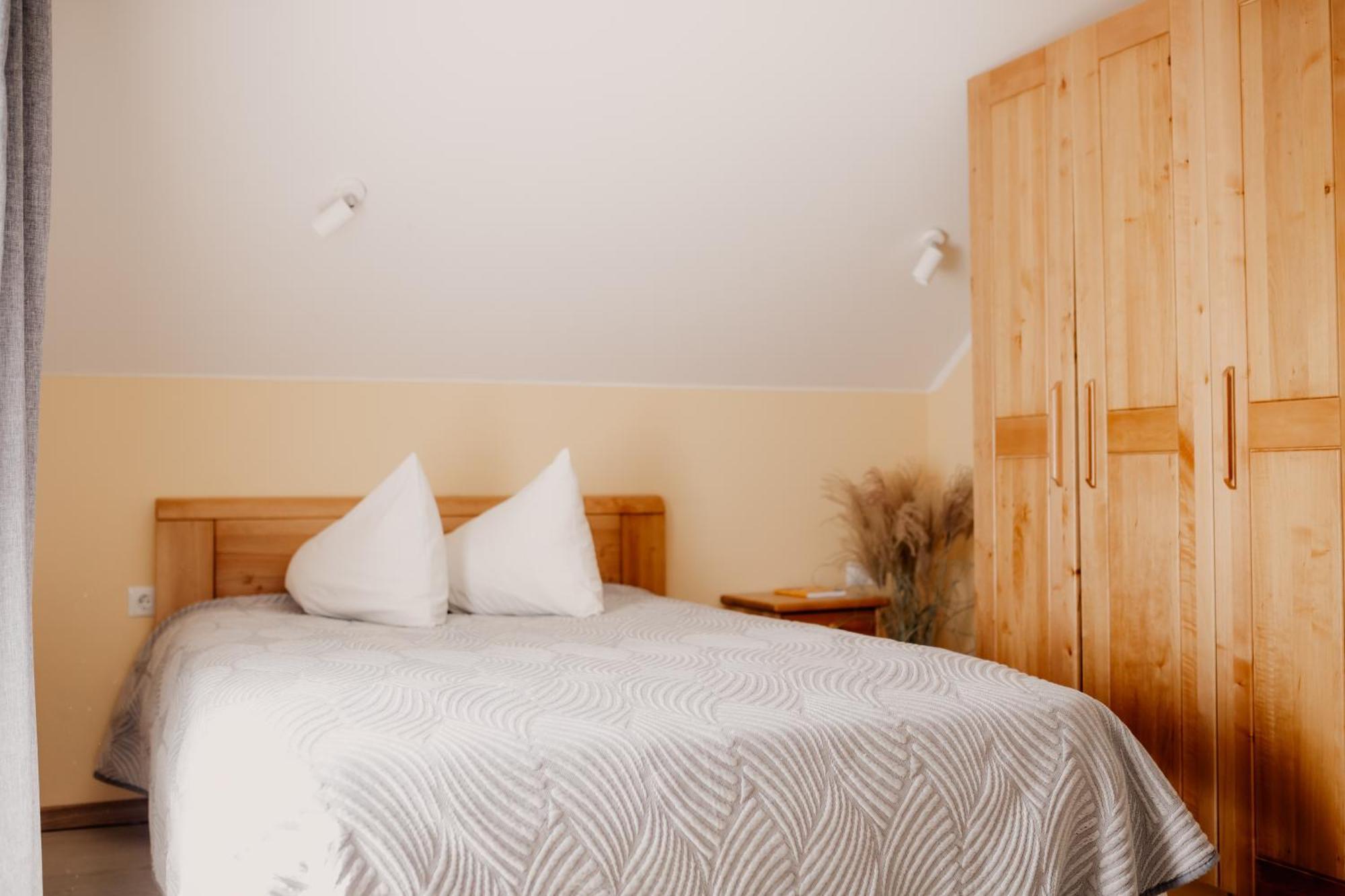 Saules Iela 2A Aparthotel Saldus Rom bilde